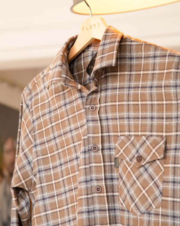 Flanela em Xadrez Castanho com Riscas Pretas