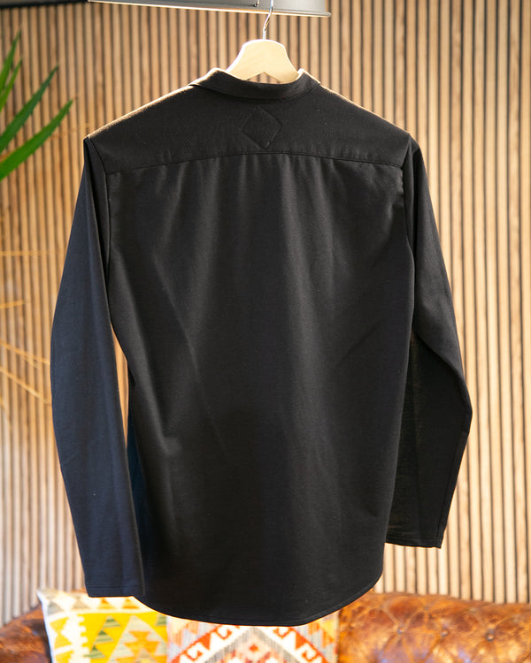 C-Shirt Preta