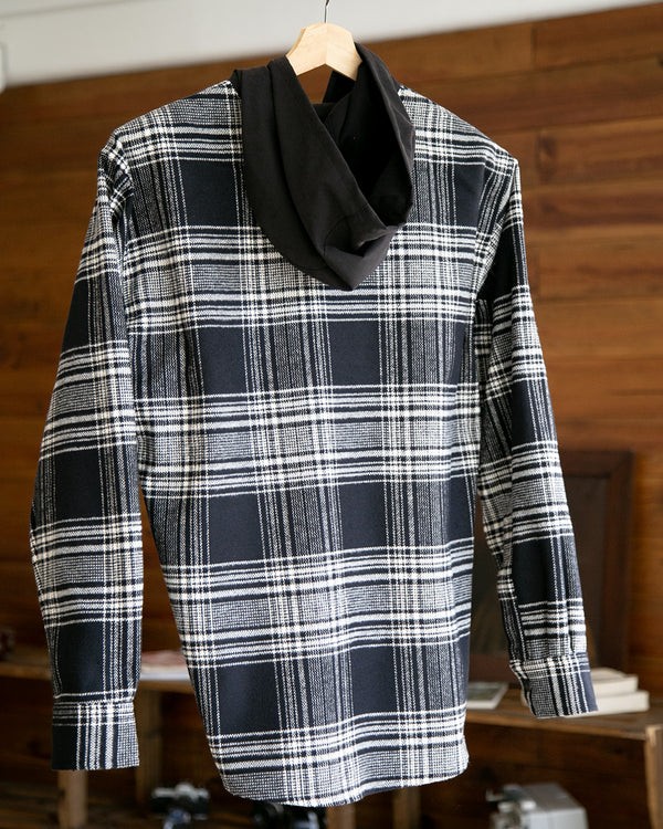 BLACK AND WHITE CHICKEN FLANNEL WITH HOOD